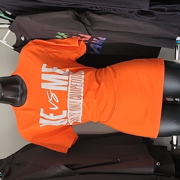 Next Level Me Vs Me T-shirt - Picture 1 of 5